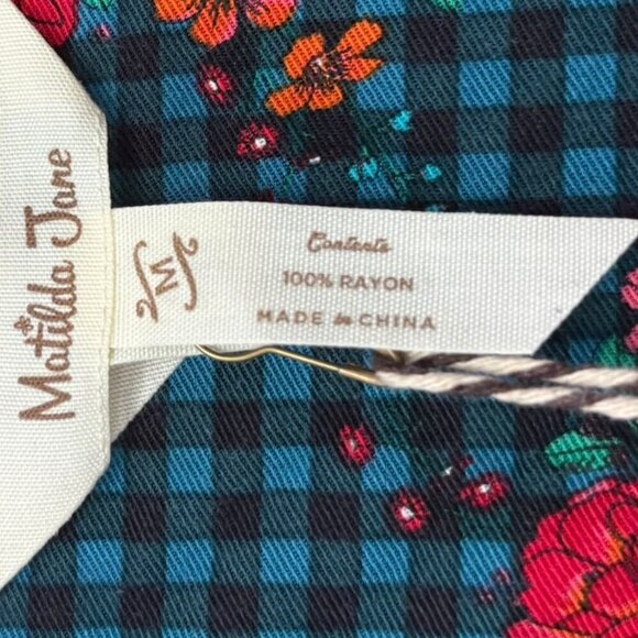 NWT Matilda Jane Fa La La Button Down Shirt Dress Green Red Floral Size Medium - Picture 10 of 11